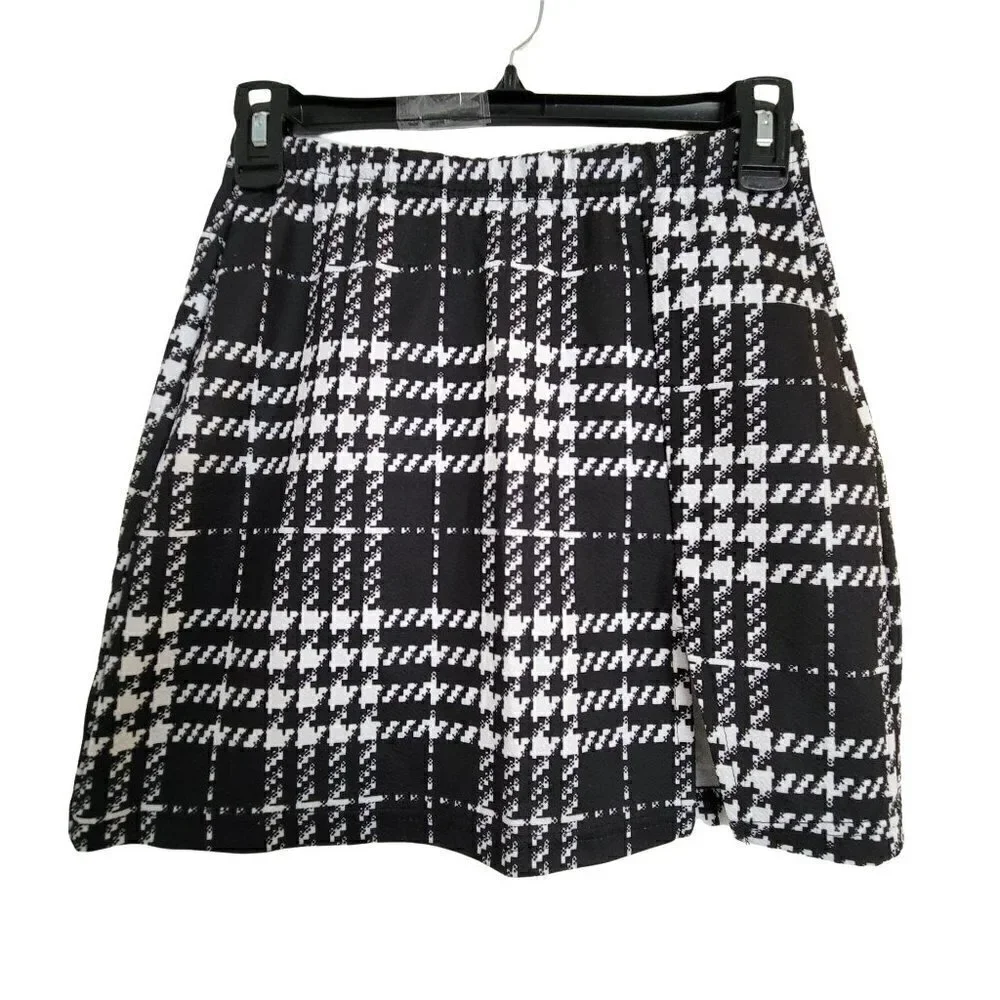 Shein Black and White Checkered Striped Plaid Elastic Waist Pull On Mini Skirt S